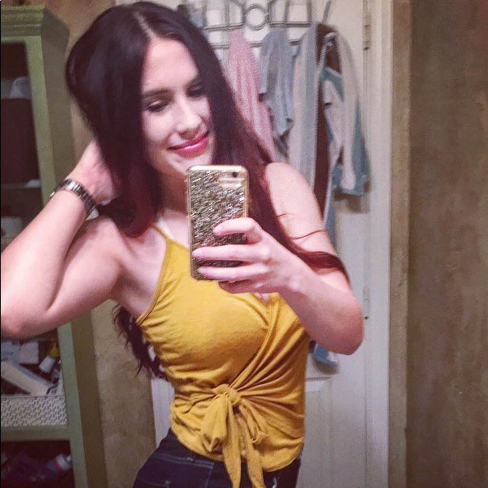 Meet your Posher, Madison